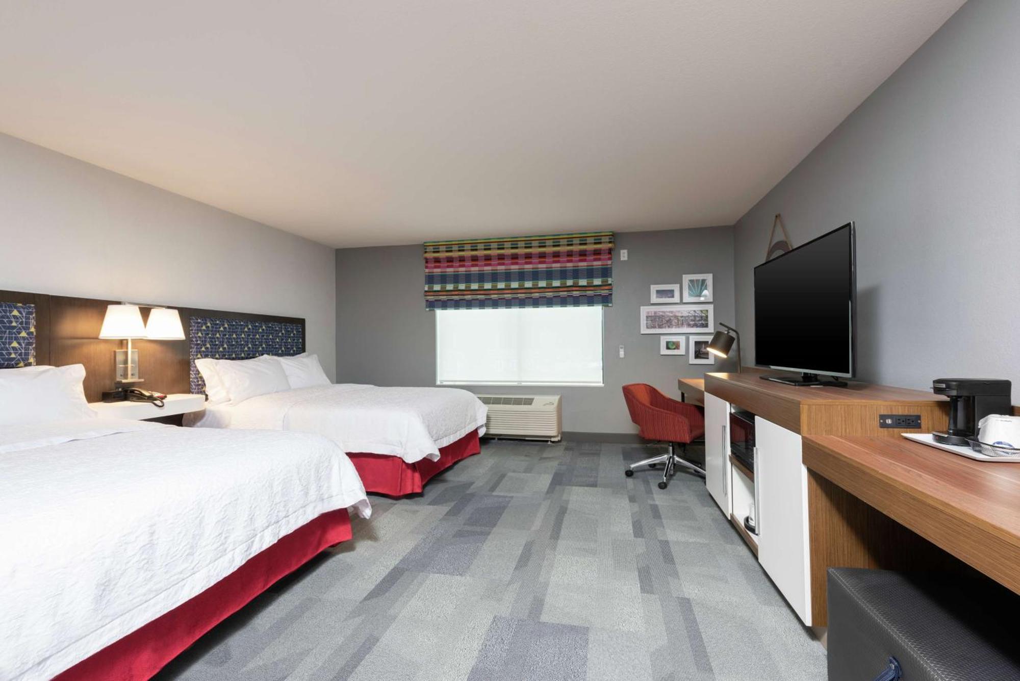 Hampton & Dayton Hotel