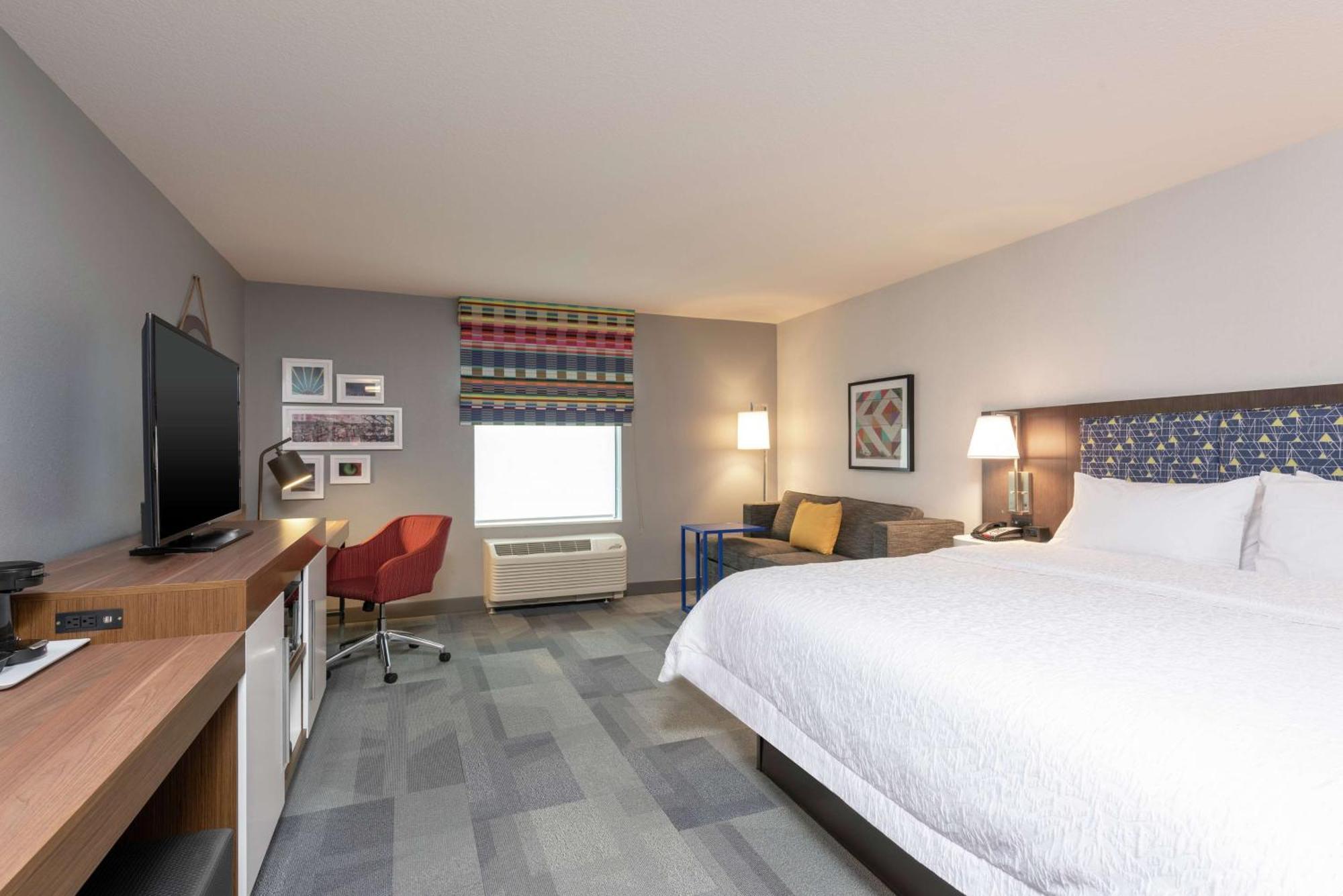 Hampton & Dayton Hotel
