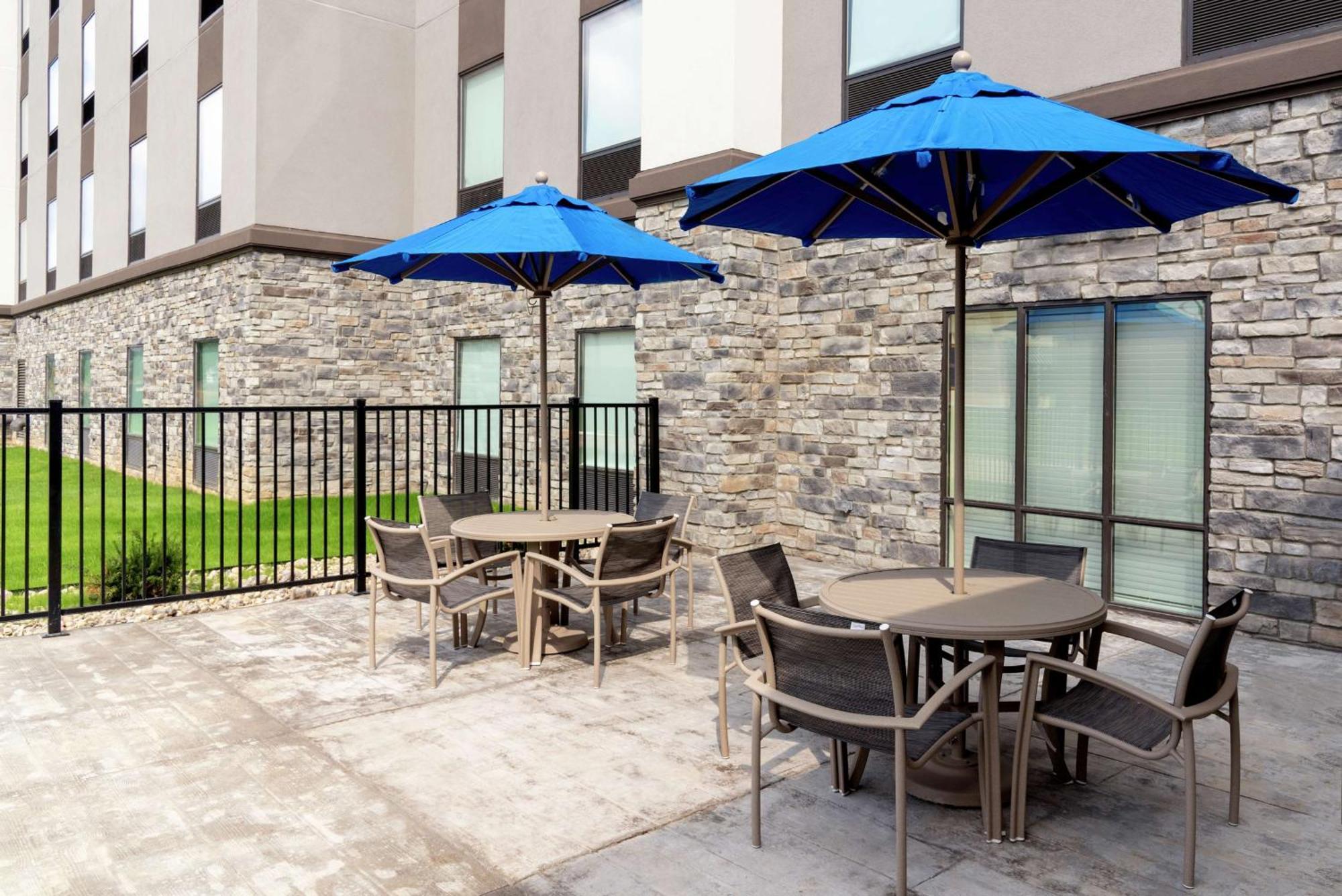 Hotel Hampton & Dayton Xenia